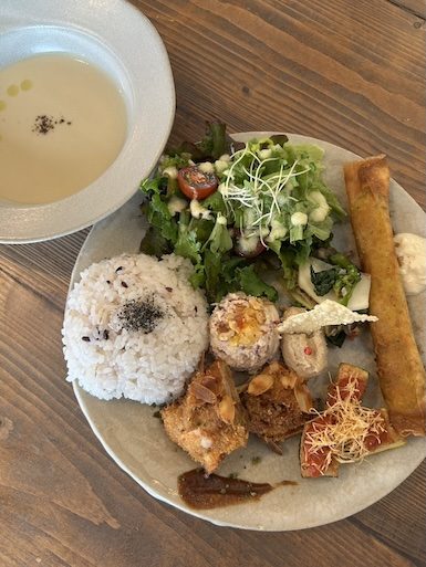 キトテノワのランチ
